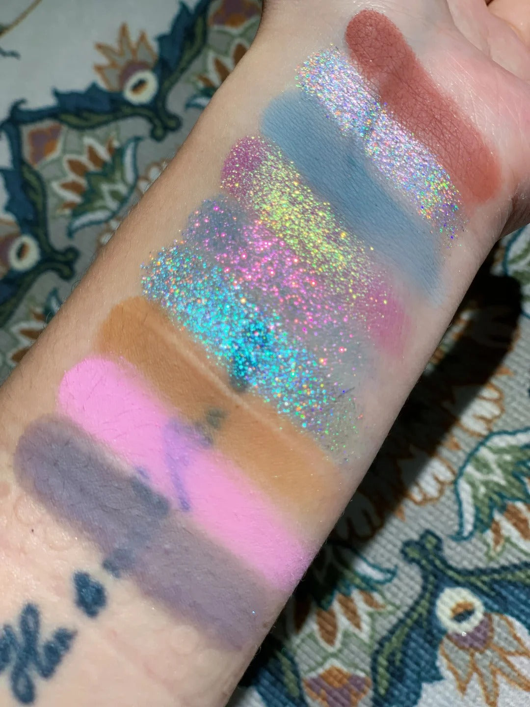 SheenEffect X NIKESANSAN Dream Love Chameleon Eyeshadow Palette T3873