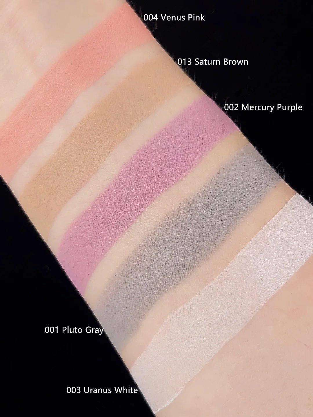 DE'LANCI Beautiful Planet 9 Colors Monochrome Eyeshadow T4110