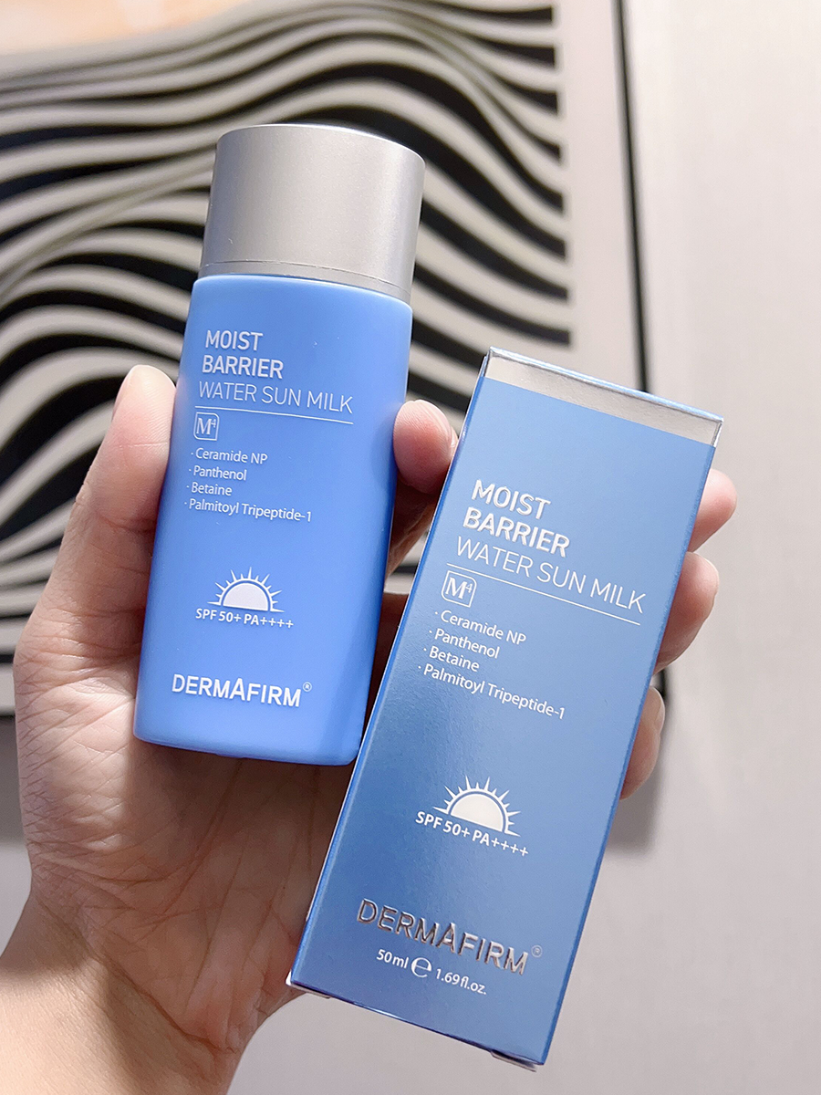 Dermafirm 50ml Moist Barrier Water Sun Defense Milk M4 SPF 50+ PA++++ T3117