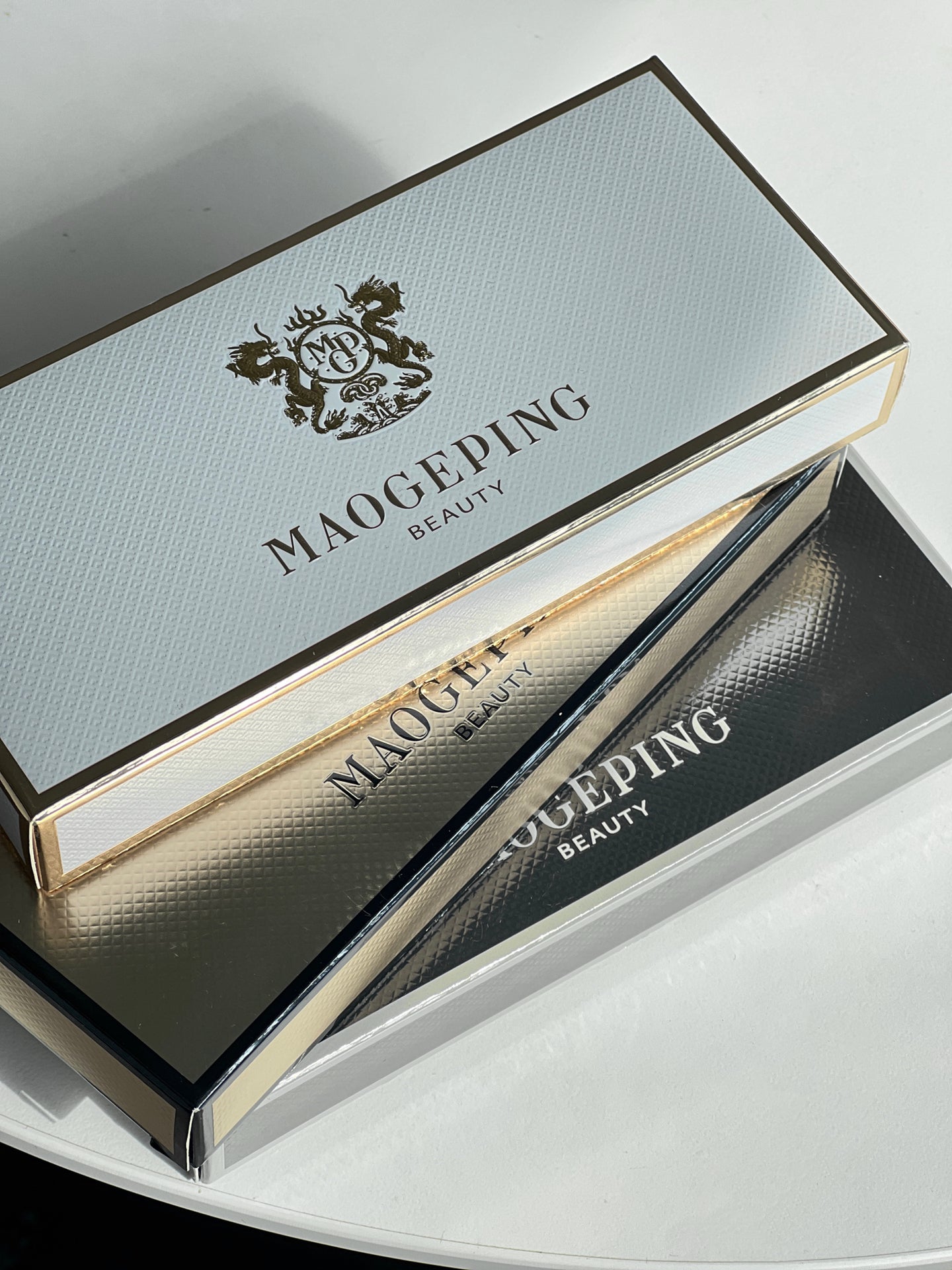 MAOGEPING Light Shadow Contour Highlighter Concealer Palette T3114