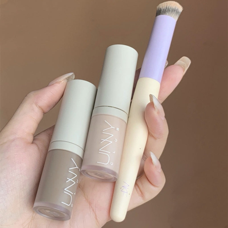 UNNY CLUB 3D Light And Shadow Brighten Contour Liquid T2465