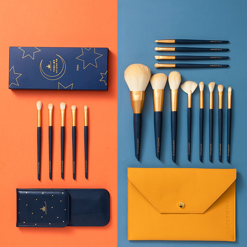 AMORTALS Star-Beats Makeup Brush T2505